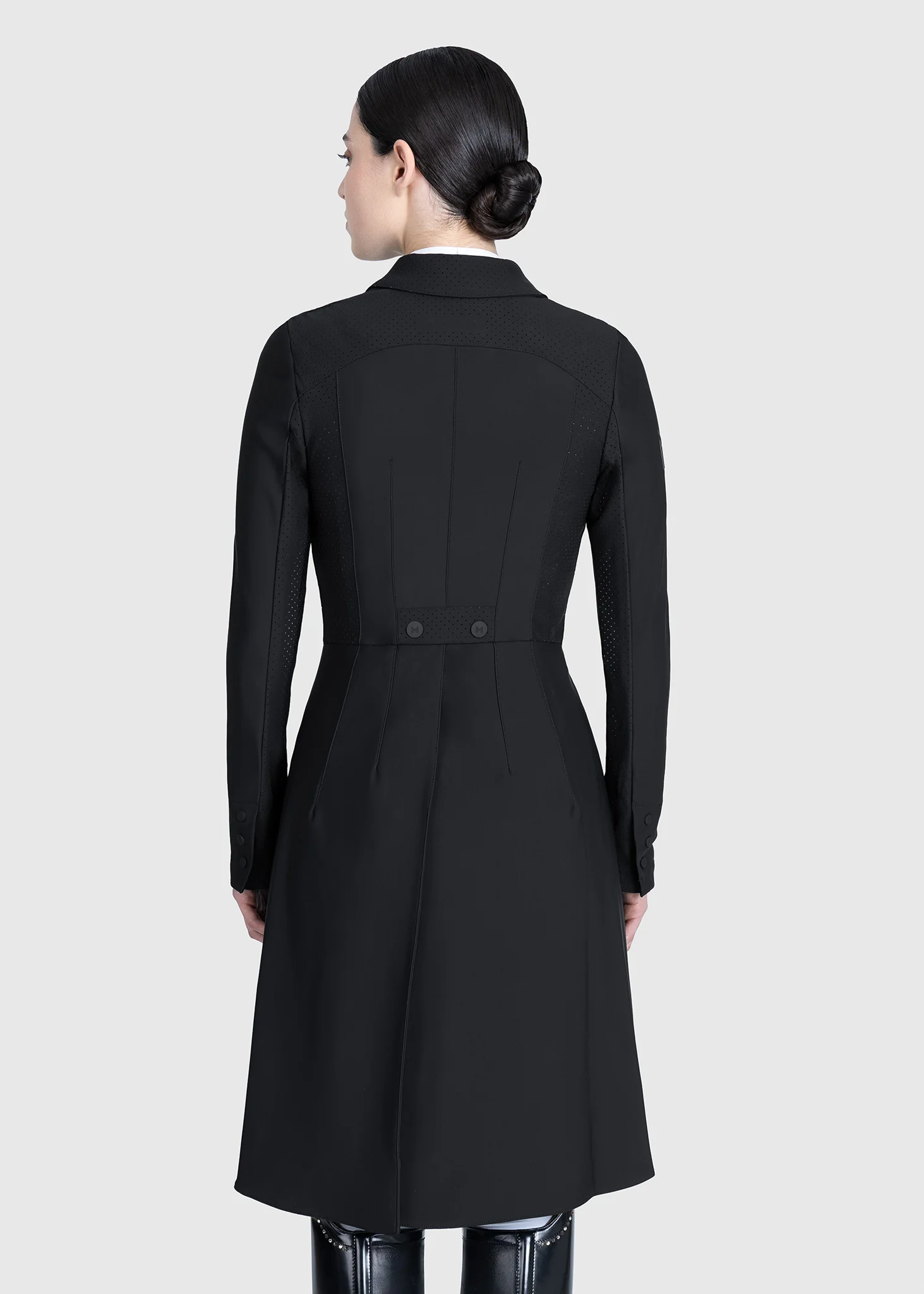 Alvor Tailcoat (Black) - Image 5