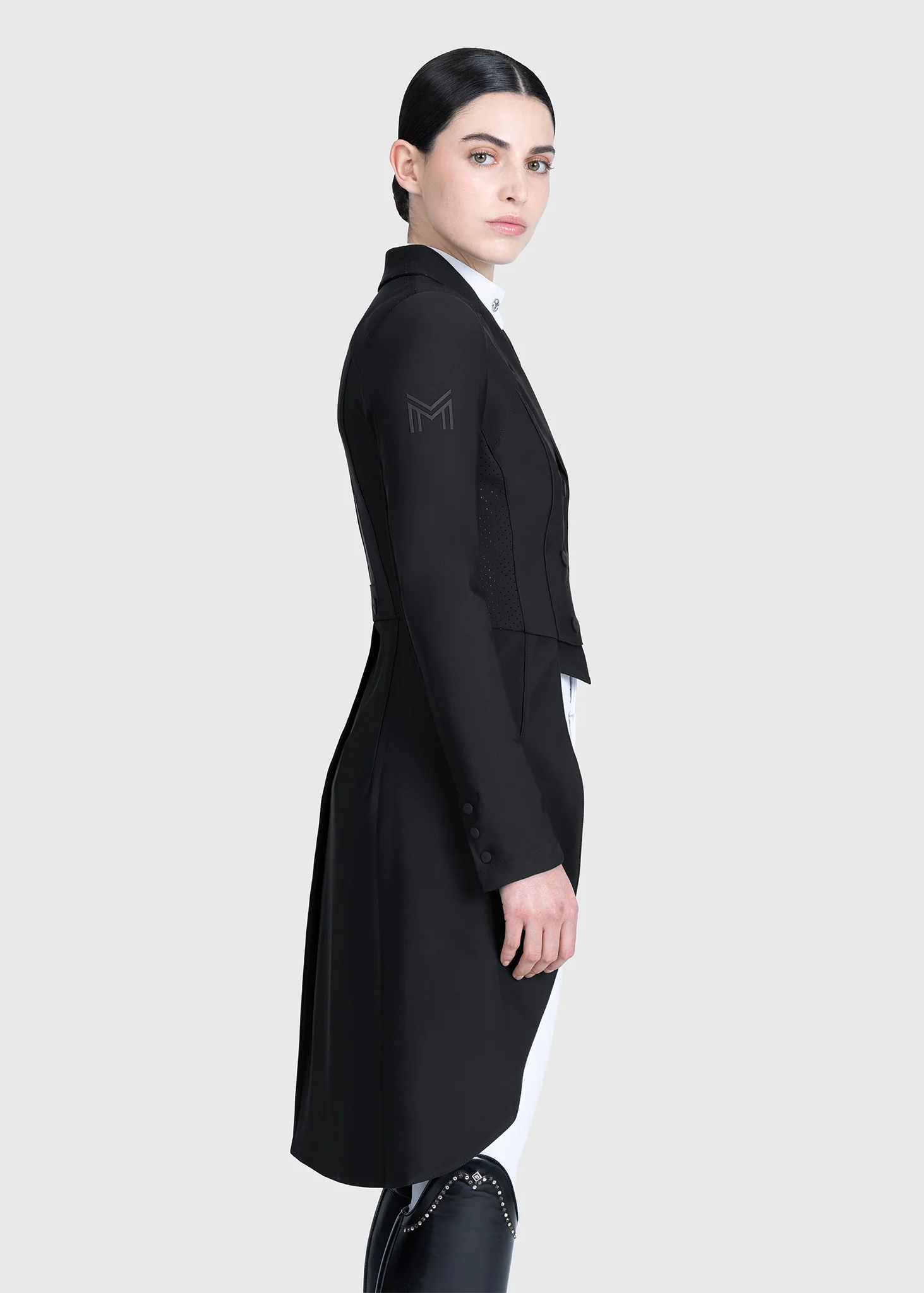 Alvor Tailcoat (Black) - Image 6