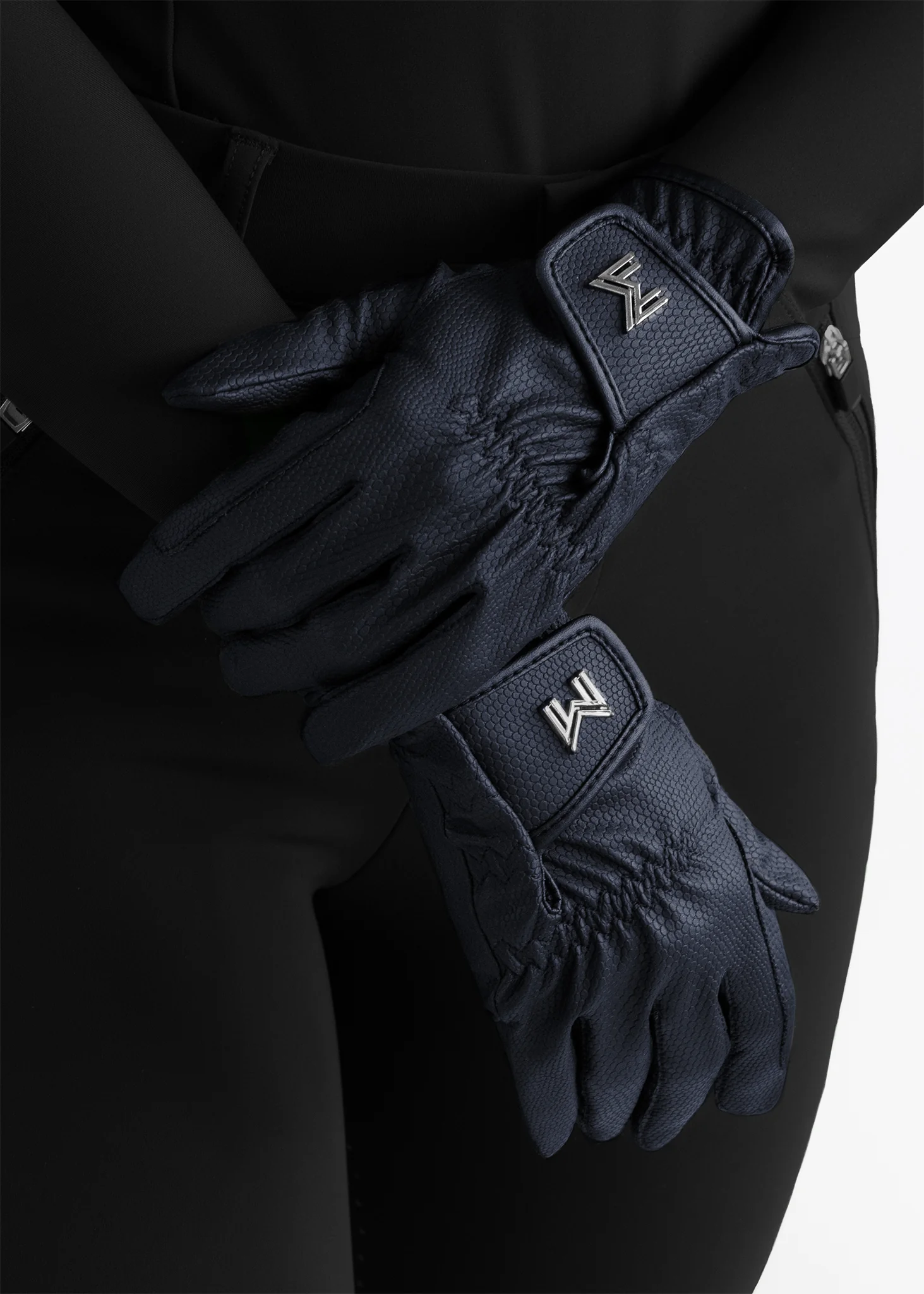 Emblem Riding Gloves (Navy)