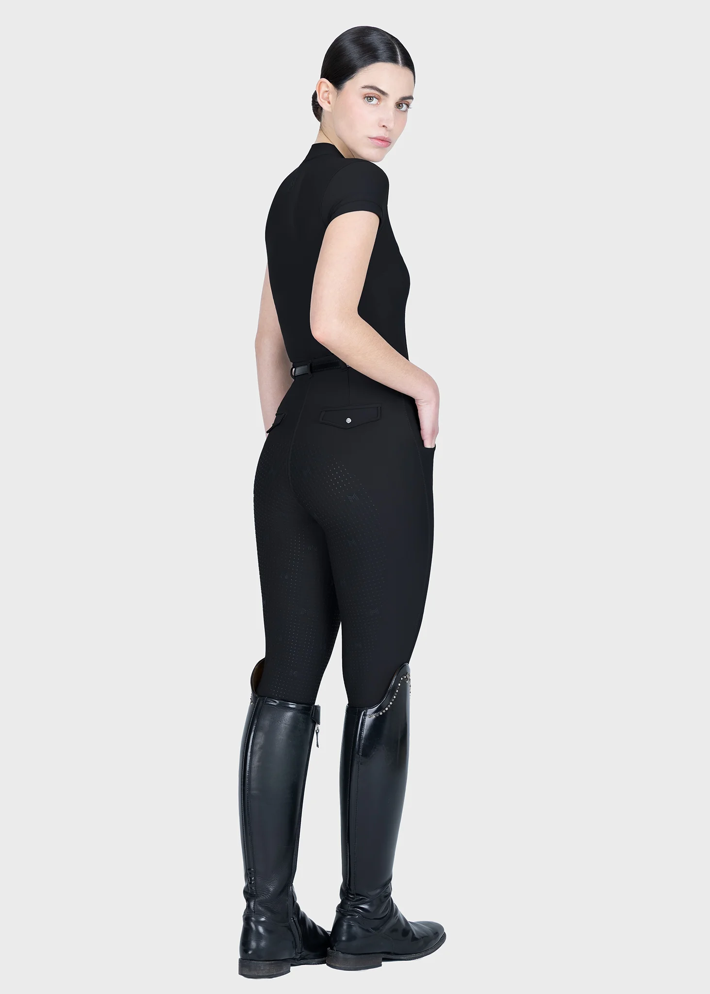 Velya Short Sleeve Base Layer (Black) - Image 10